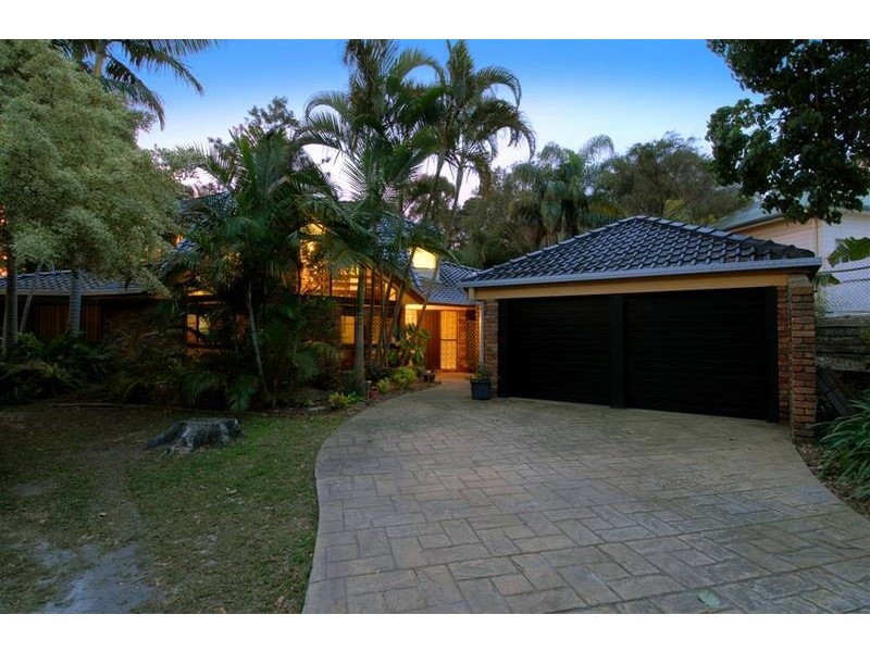 9 Molakai Drive, Mountain Creek QLD 4557