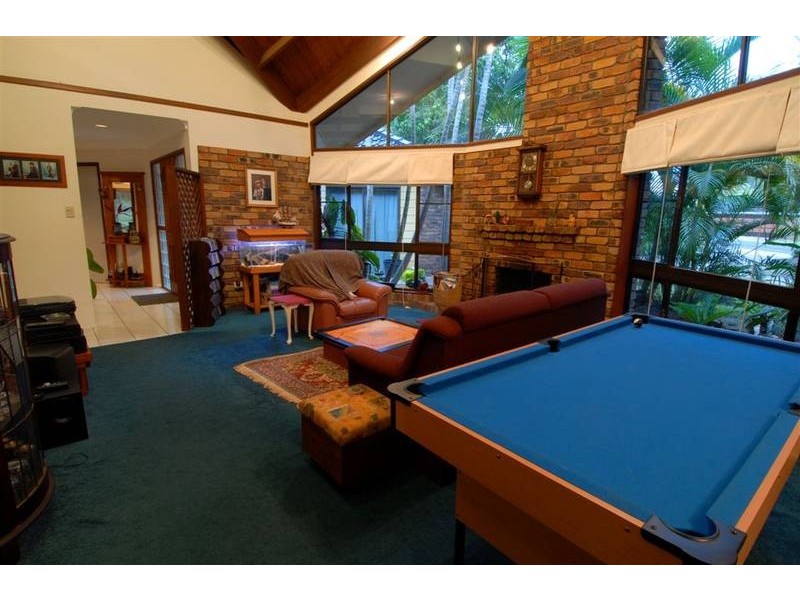 9 Molakai Drive, Mountain Creek QLD 4557