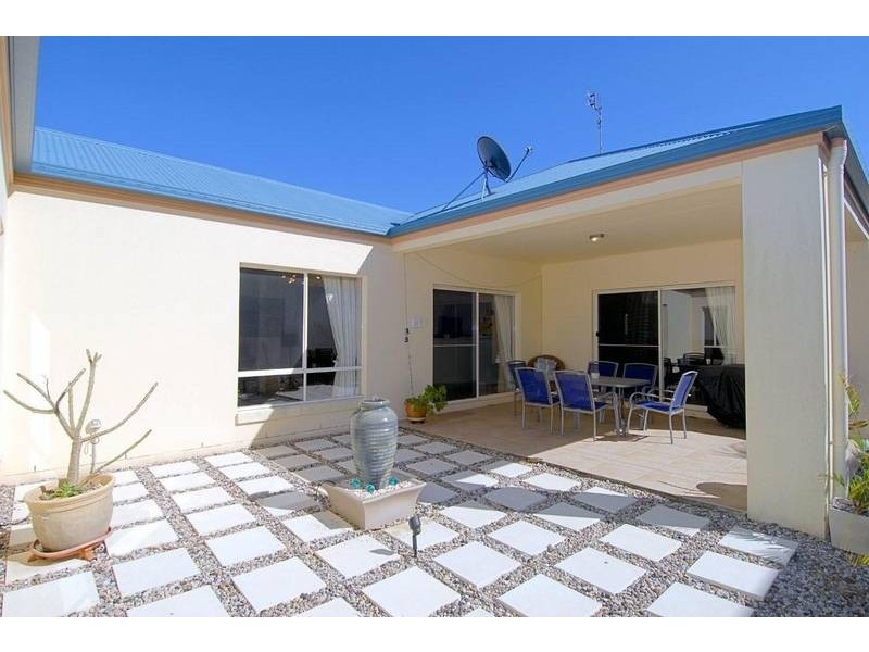 Kawana Island QLD 4575