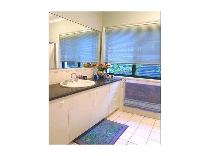 31 Mary Street, Alexandra Headland QLD 4572