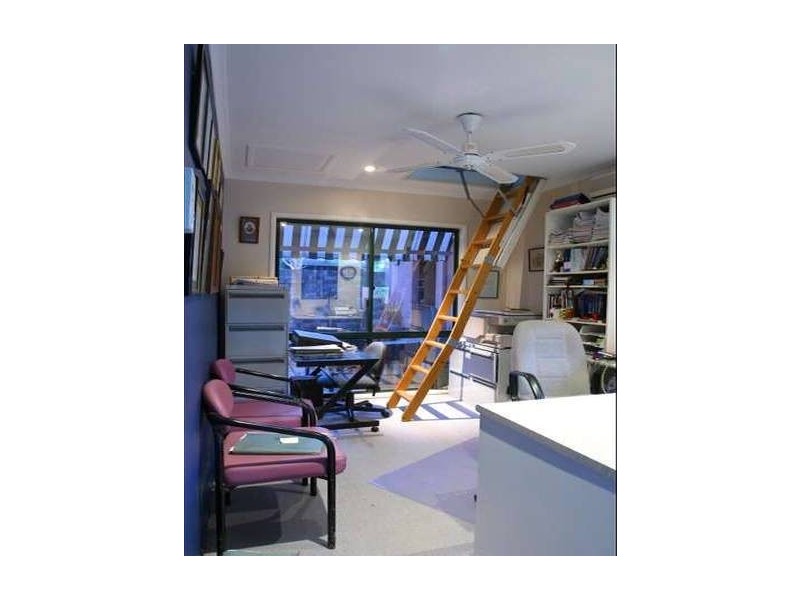 31 Mary Street, Alexandra Headland QLD 4572