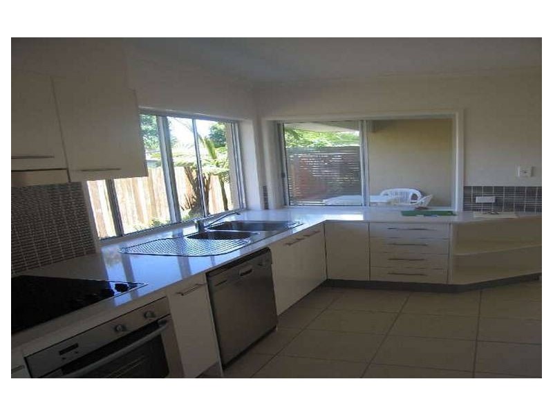 2/81 Parker Street, Maroochydore QLD 4558