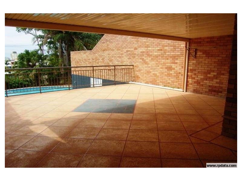 4/18 Camfield Street, Alexandra Headland QLD 4572