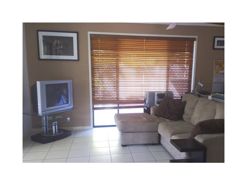 42 Sailfish Drive, Mountain Creek QLD 4557