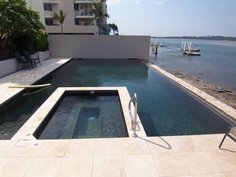 8D/120 Duporth Avenue, Maroochydore QLD 4558