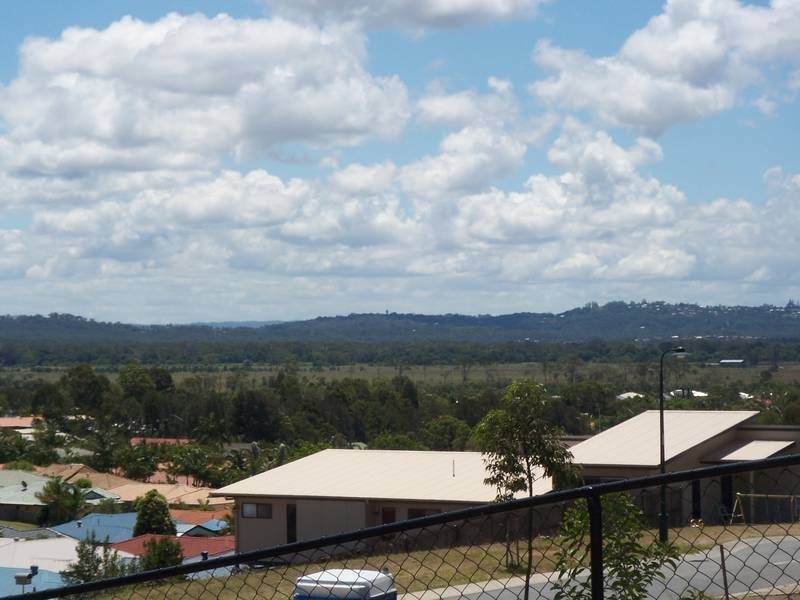 Little Mountain QLD 4551