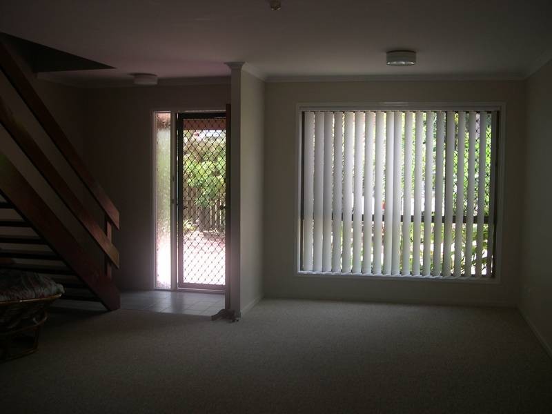 2/8 Corowa Ct, Mooloolaba QLD 4557