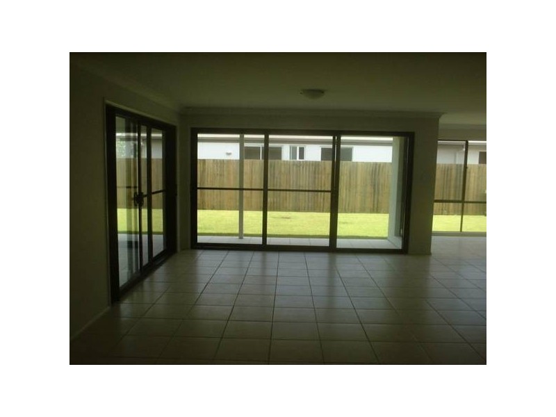 Little Mountain QLD 4551