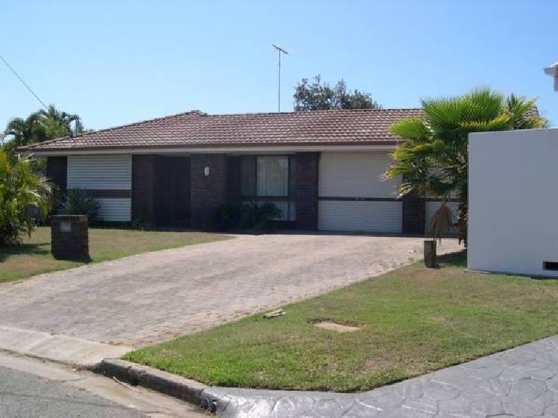 6 Mallard Place, Bokarina QLD 4575