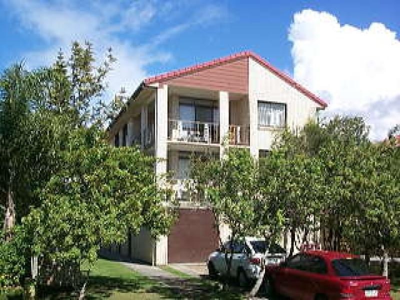 4/12 Yallanga Place, Mooloolaba QLD 4557