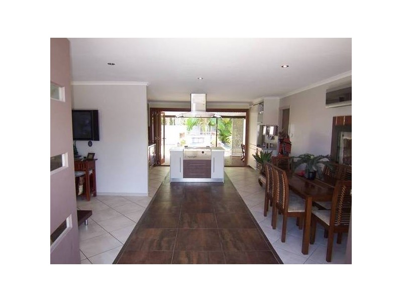 89 Amarina Avenue, Mooloolaba QLD 4557