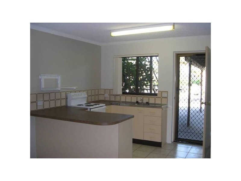 1/4 Anthony Avenue, Mooloolaba QLD 4557
