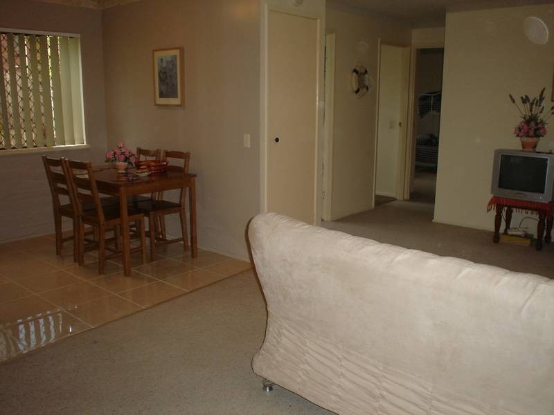 2/24 Goonawarra Drive, Mooloolaba QLD 4557