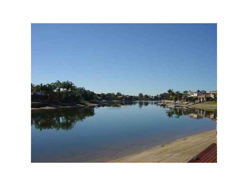11A Admirals Court, Mooloolaba QLD 4557