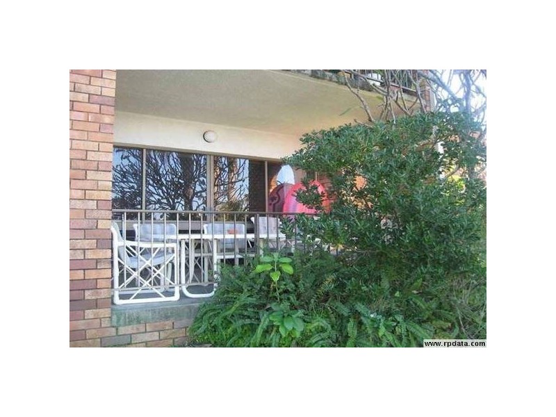 2/19 Barooga Crescent, Mooloolaba QLD 4557