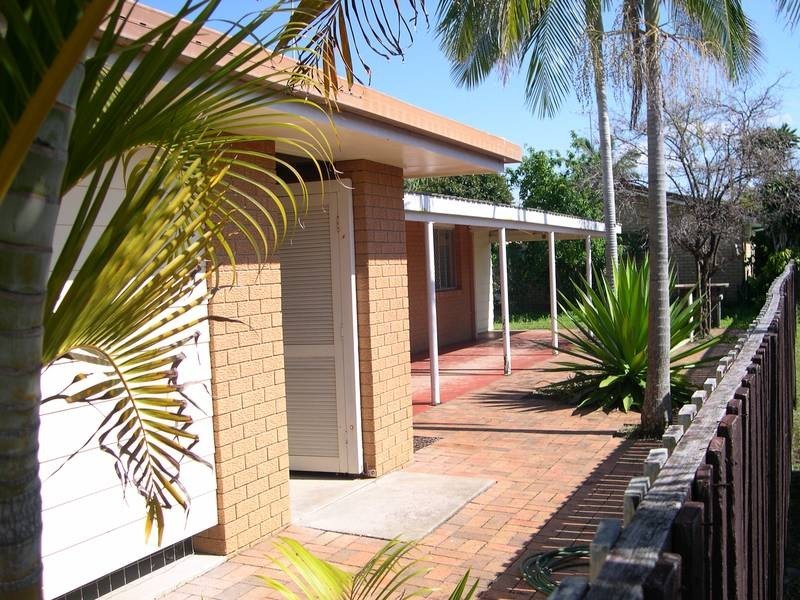 42 Tarcoola Avenue, Mooloolaba QLD 4557