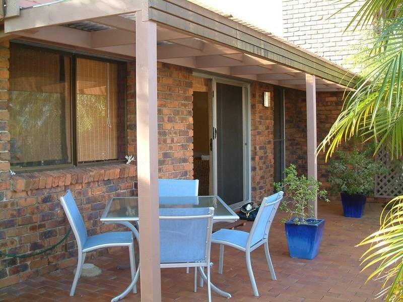 1/15 Carrothool Place, Mooloolaba QLD 4557
