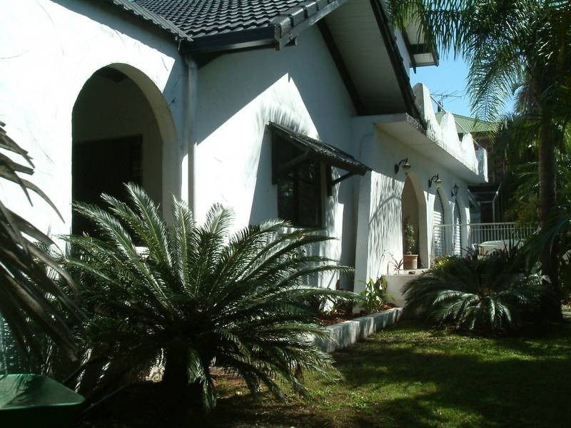 104 Goonawarra Drive, Mooloolaba QLD 4557