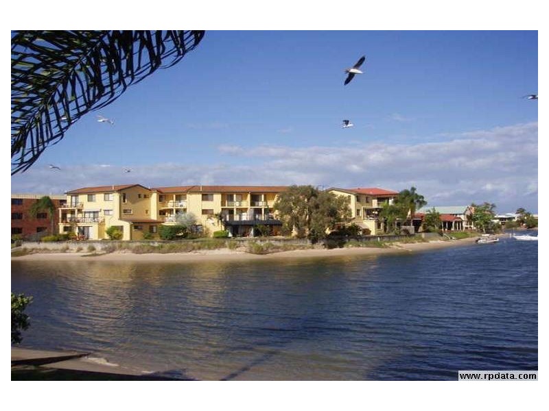 4/31 Pangarinda Place, Mooloolaba QLD 4557