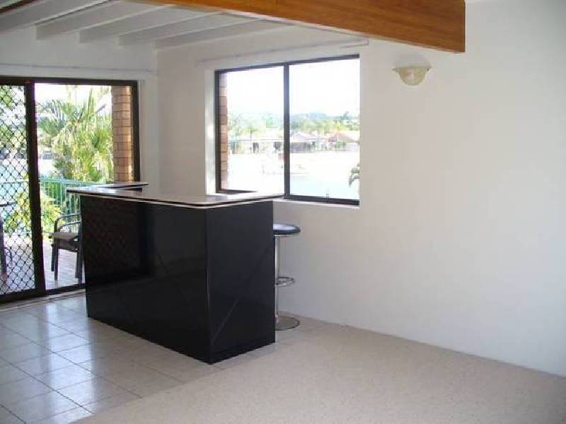 8/11 Woomba Place, Mooloolaba QLD 4557