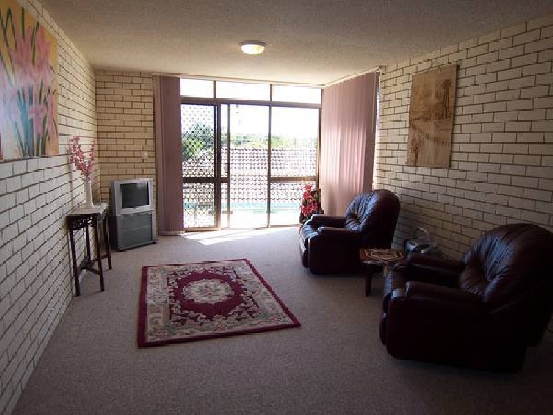 Akeringa Place, Mooloolaba QLD 4557