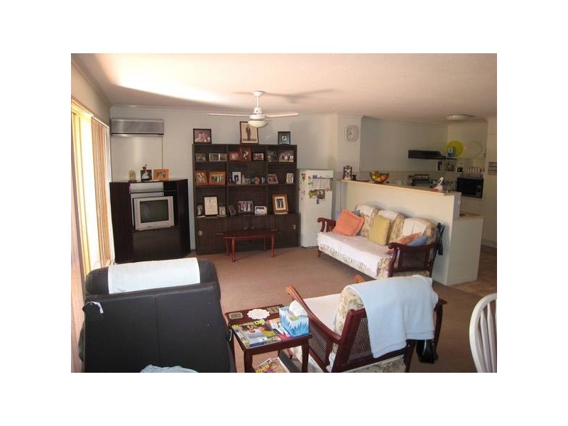 2/25 Edward Street, Alexandra Headland QLD 4572