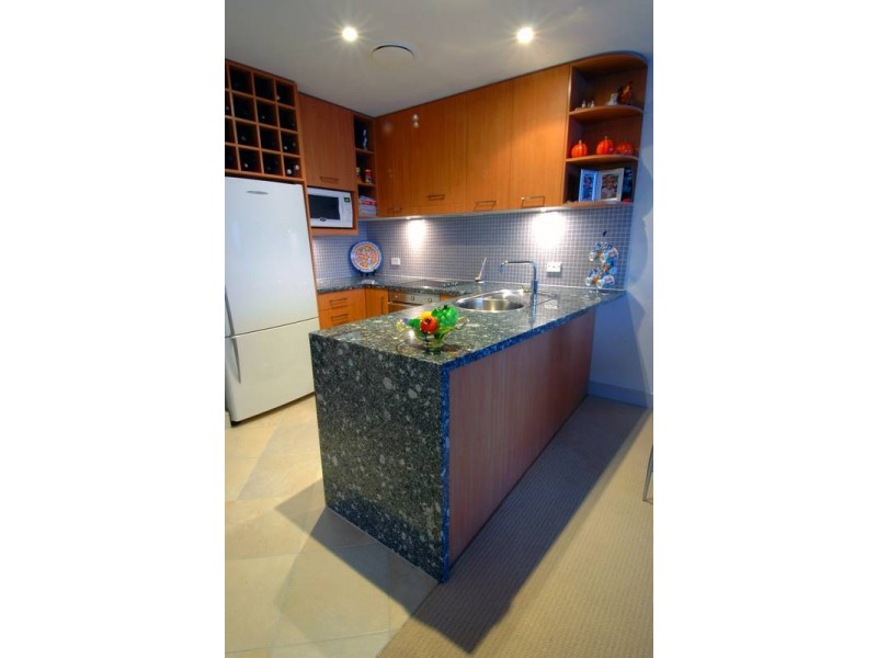 414/13 Nicklin Way, Minyama QLD 4575