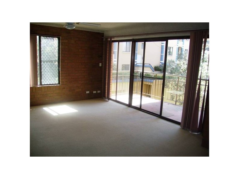 10/13 Burnett Street, Mooloolaba QLD 4557