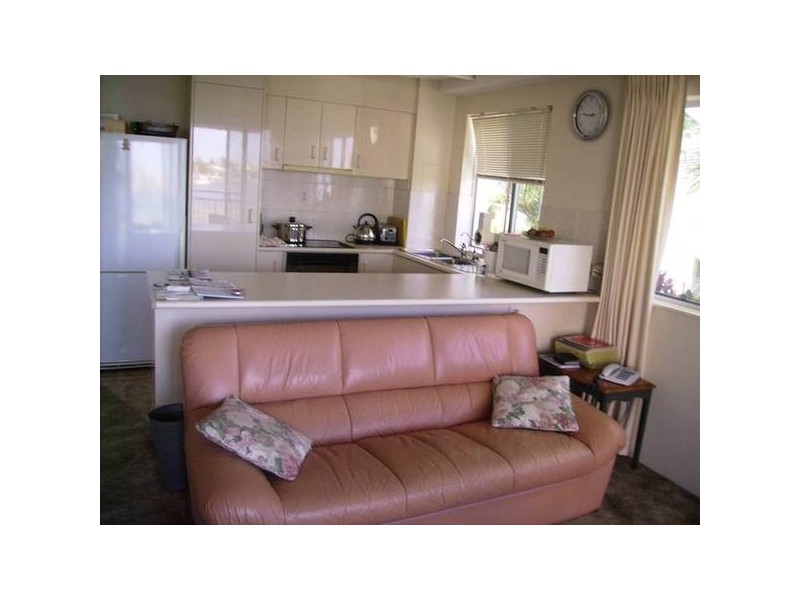 4/90 River Esplanade, Mooloolaba QLD 4557