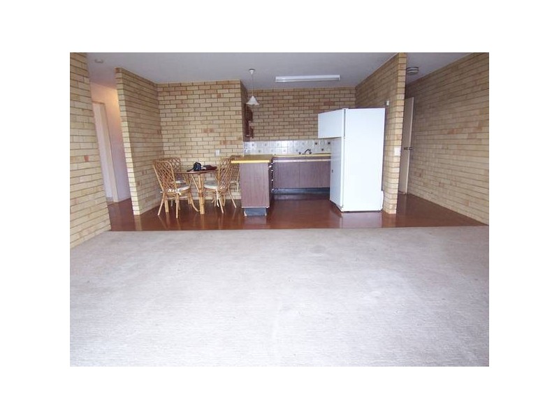 1/15 Pangarinda Place, Mooloolaba QLD 4557