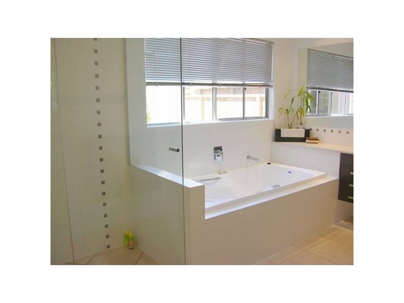 89 Brentwood Avenue, Mooloolaba QLD 4557