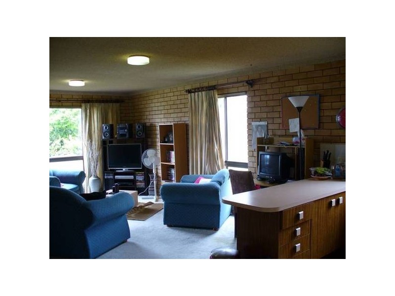 4/17 Goonawarra Drive, Mooloolaba QLD 4557