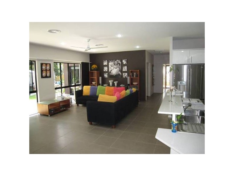 50 Monarch Place, Mons QLD 4556