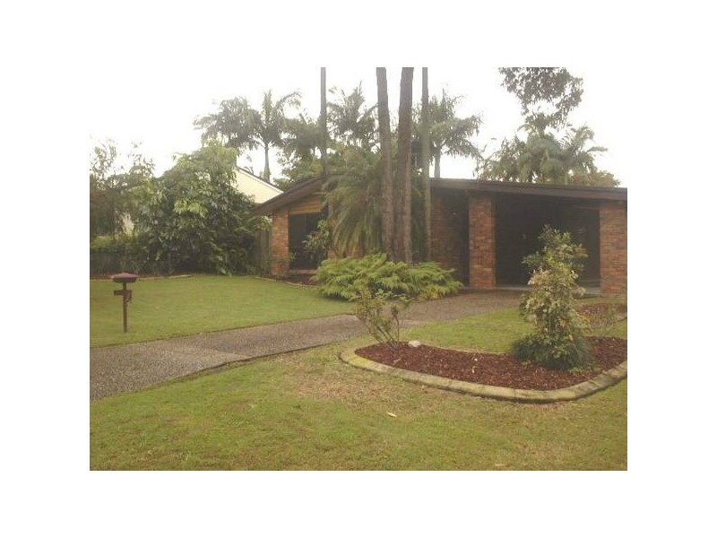 19 Parkway Drive, Mooloolaba QLD 4557