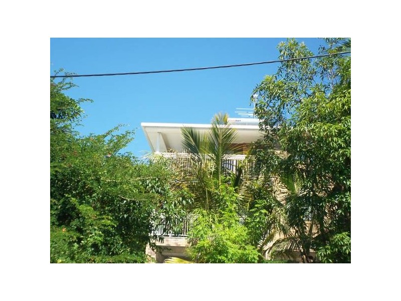 7 Yakola Parade, Alexandra Headland QLD 4572