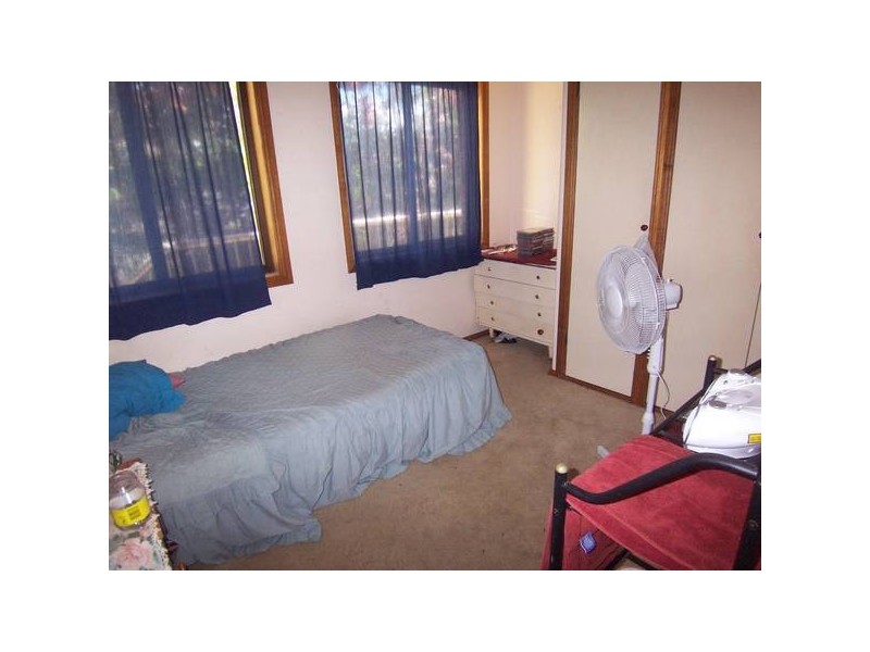 7 Yakola Parade, Alexandra Headland QLD 4572