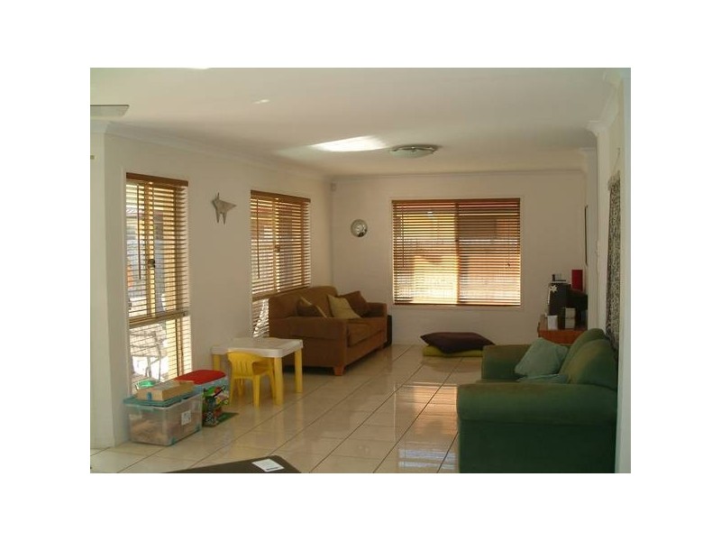 11 Pembroke Court, Sippy Downs QLD 4556