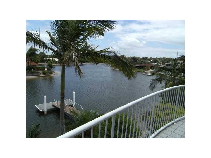 9/10 Kyamba Court, Mooloolaba QLD 4557