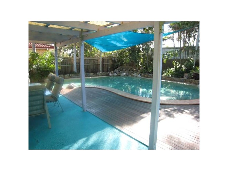 5 Nanyima Street, Buddina QLD 4575