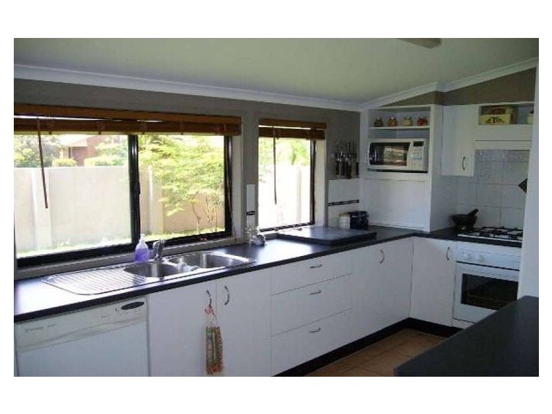 13 Pheasant Street, Parrearra QLD 4575