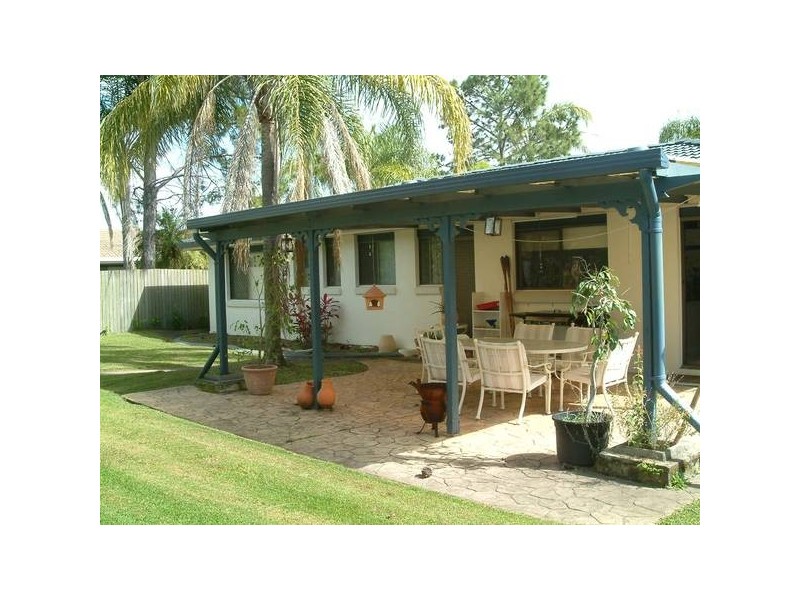 25 Balyarta Crescent, Mooloolaba QLD 4557