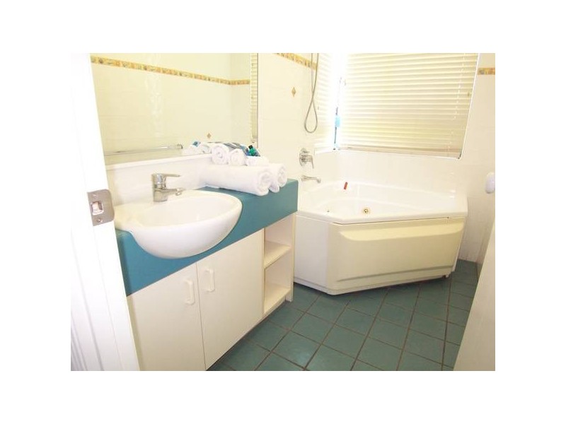 Alexandra Headland QLD 4572