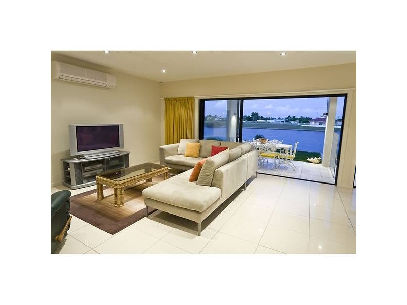 Kawana Island QLD 4575