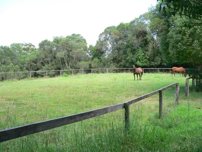 11 Barina Close, Pomona QLD 4568