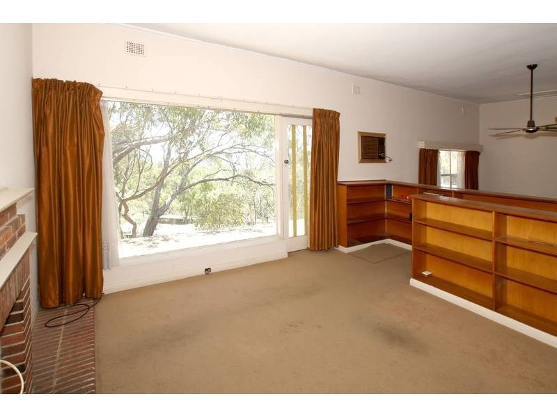 24 Burnell Drive, Belair SA 5052