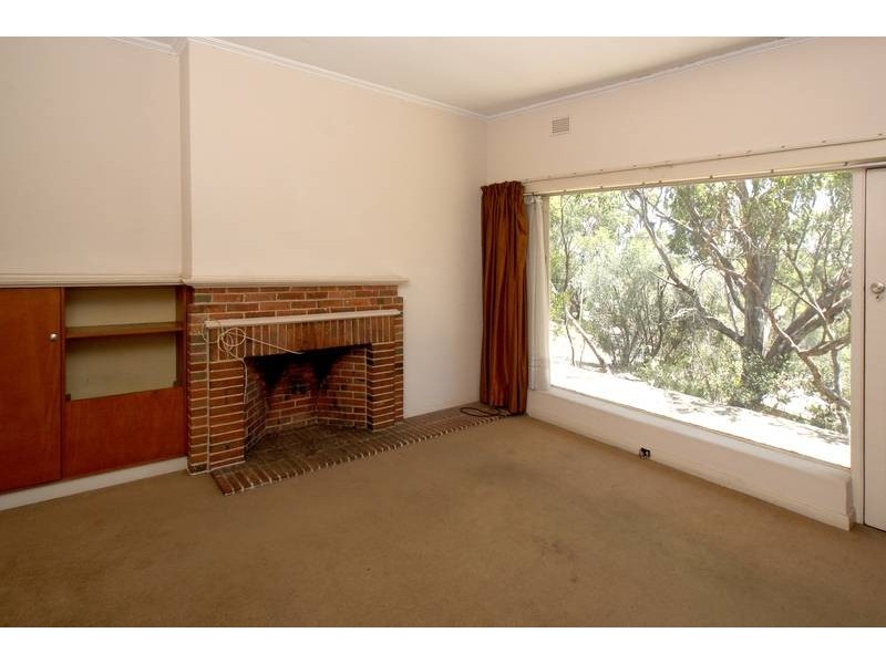 24 Burnell Drive, Belair SA 5052