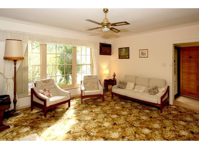 18 Turners Avenue, Coromandel Valley SA 5051