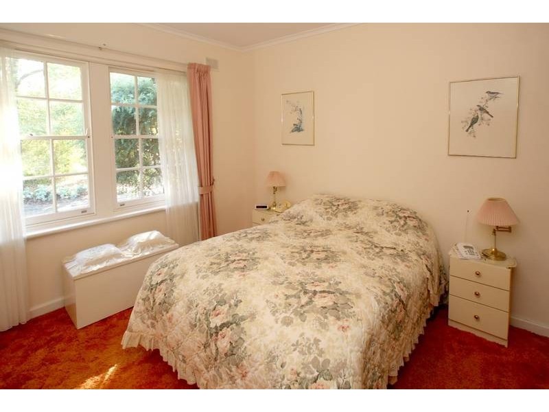 18 Turners Avenue, Coromandel Valley SA 5051