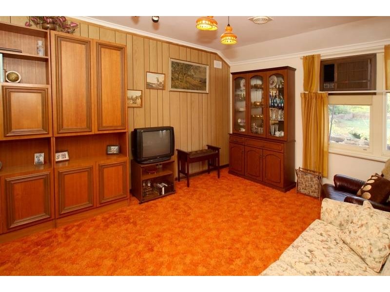 18 Turners Avenue, Coromandel Valley SA 5051