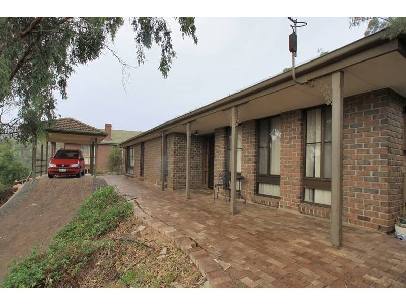 64 Broadmeadow Drive, Flagstaff Hill SA 5159